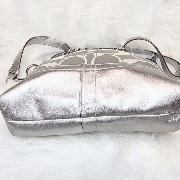 Coach Optic 2011 Large CC Metallic Silver Leather & Gray Canvas 2 Way Bag. - Picture 12 of 14